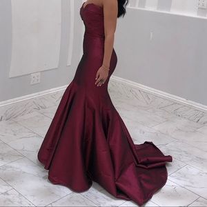 Mac Duggal Dress